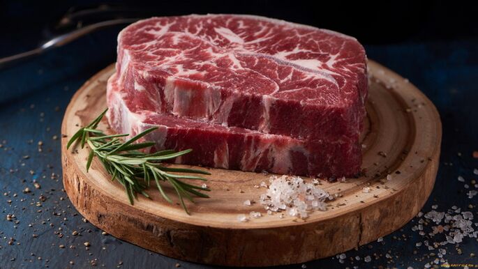 A carne é unha fonte de proteínas para a espermatoxénese masculina normal